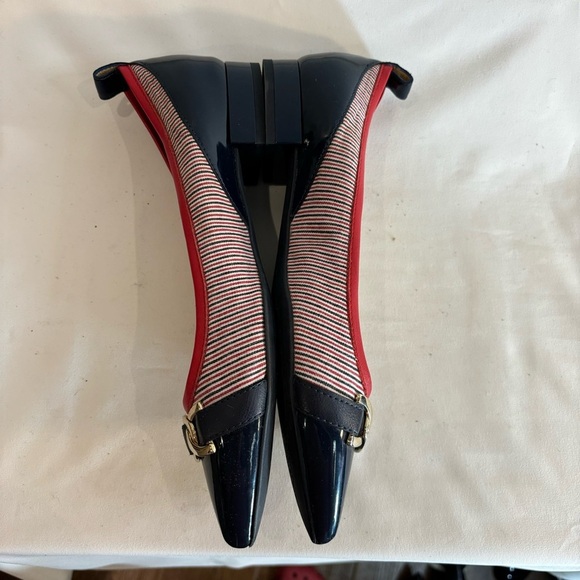 GEOX Sz 8.5 Flats Loafers Pointy Toe Mixed Media Stripes Petent Gold Tone Accent - Picture 5 of 8